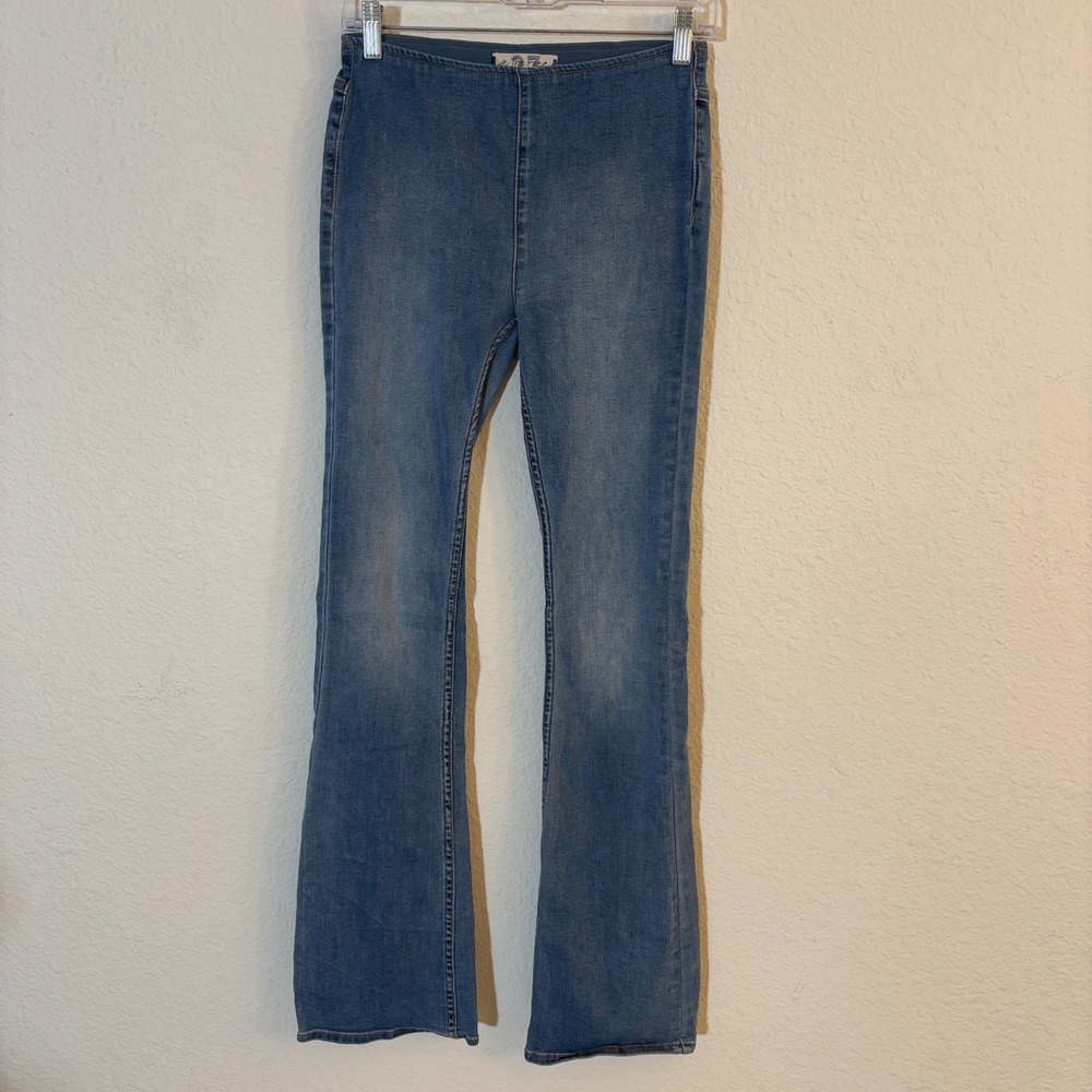 Free People We The Free Penny Pull On Flare Jeans Size 27 Light Blue